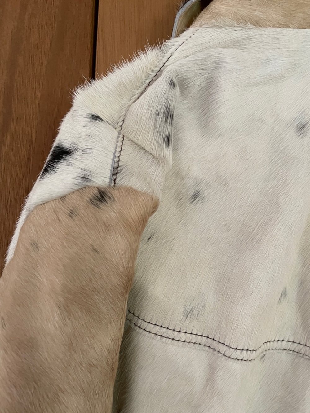Genuine Leather Cowhide Jacket with Brown and White Spotting - Picture 7 of 10